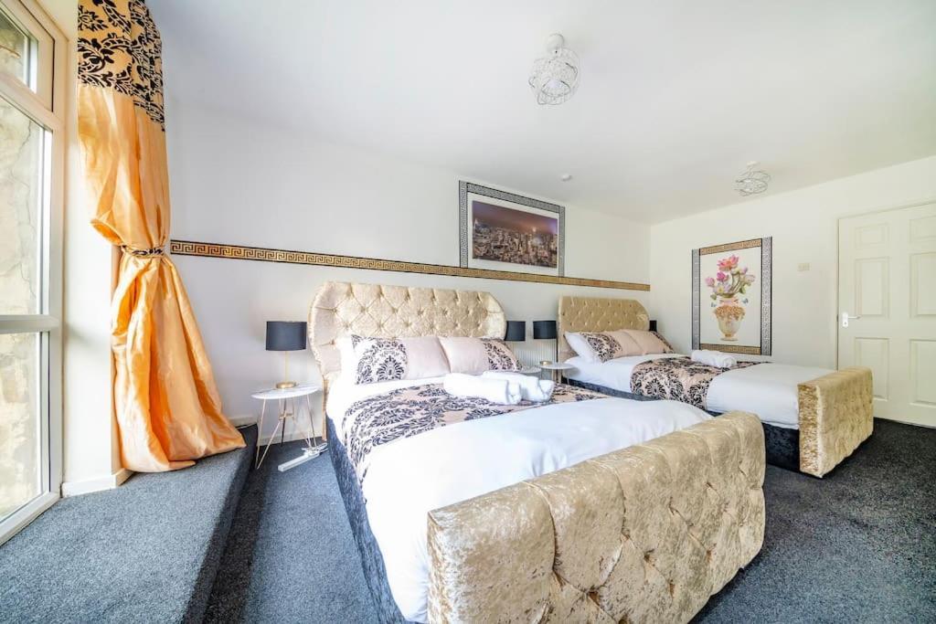 *C.Sani* Setup For Your Most Relaxed & Amazing Stay + Free Parking + Free Fast Wifi * Leeds  Esterno foto