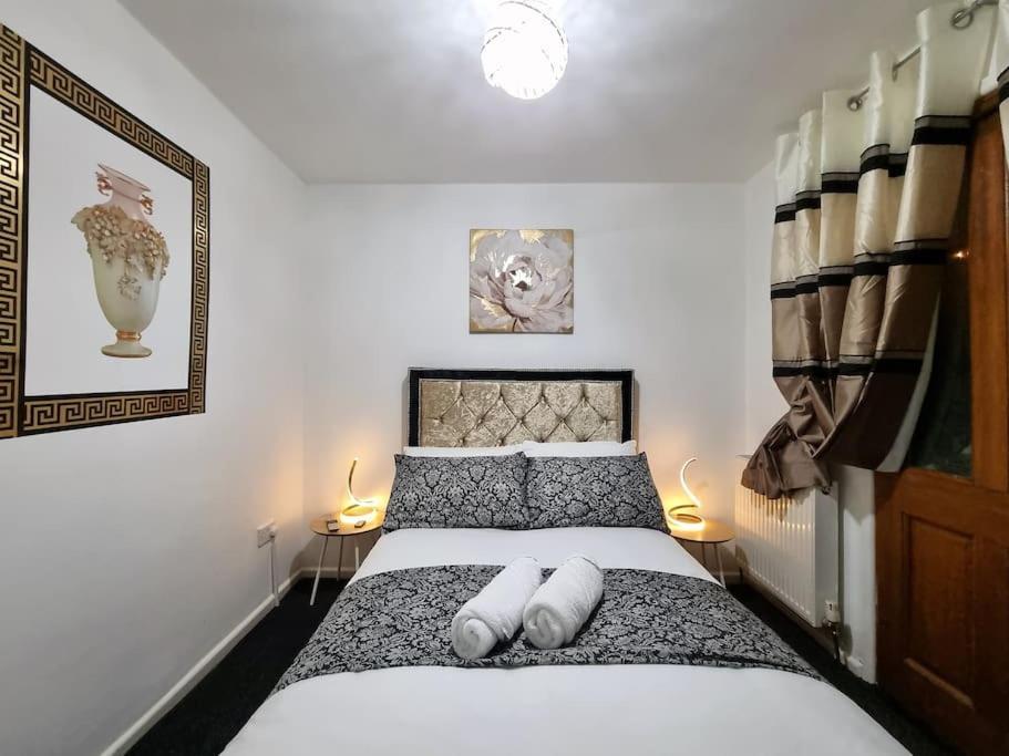 *C.Sani* Setup For Your Most Relaxed & Amazing Stay + Free Parking + Free Fast Wifi * Leeds  Esterno foto
